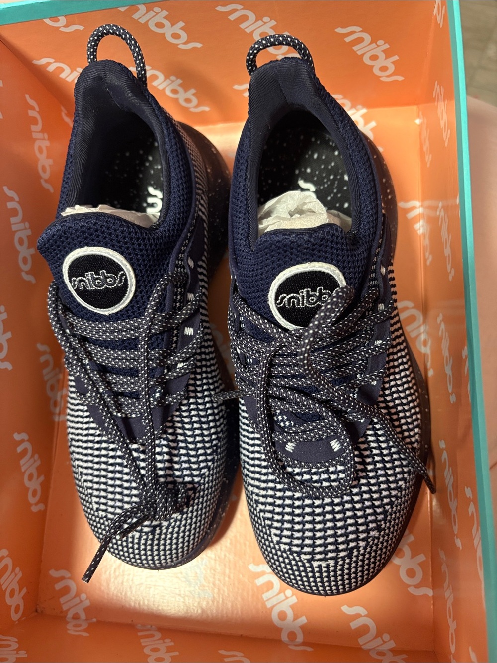 Snibbs Size 6 Woman’s shoe